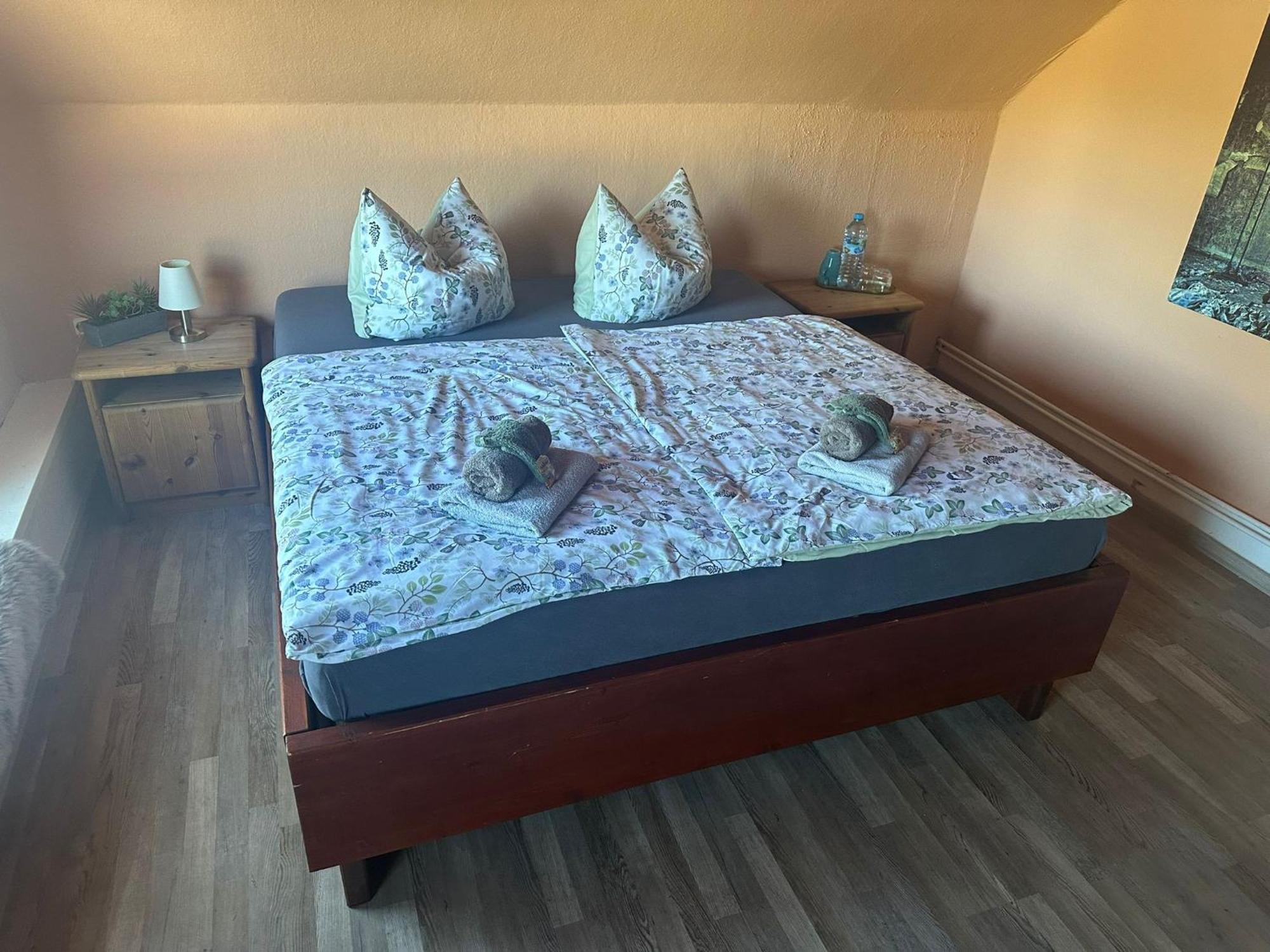 Zentrale Doppelbettzimmer Норденхам Экстерьер фото